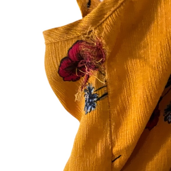 Open Back Floral Mustard Women's Top Sz 2X - Picture 6 of 6